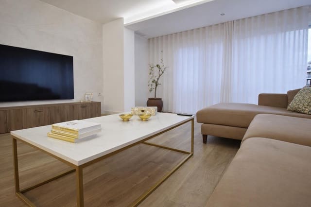 3 soveværelse Lejlighed til salg i Centro, Elche / Elx - € 298.000 (Ref: 9530525)