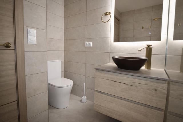 2 Zimmer Wohnung zu verkaufen in Elche / Elx - 220.000 € (Ref: 9582941)