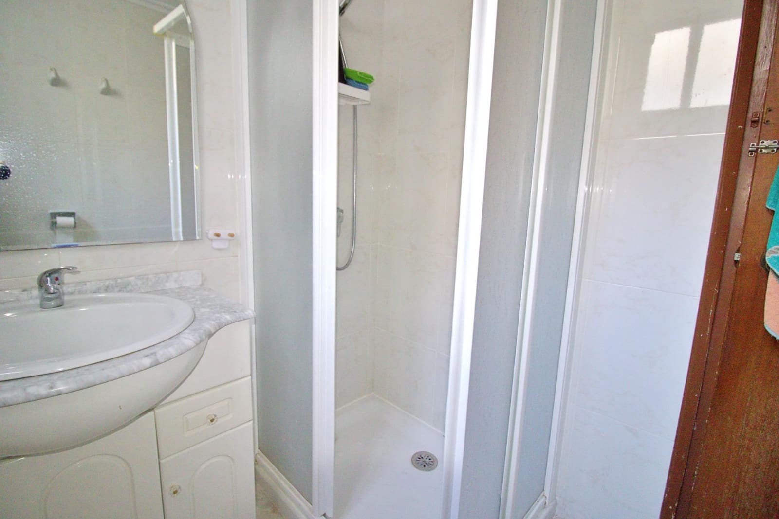 3 bedroom Flat for sale in Elche / Elx - € 120,000 (Ref: 9656092)