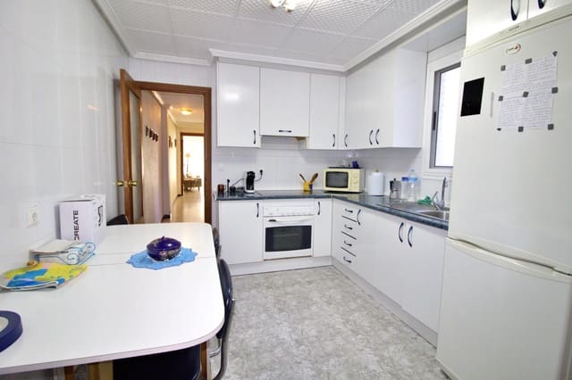 3 bedroom Flat for sale in Elche / Elx - € 120,000 (Ref: 9656092)