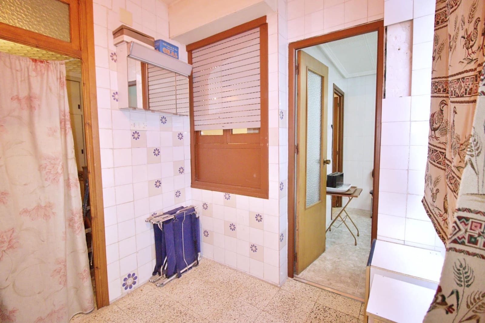 3 bedroom Flat for sale in Elche / Elx - € 120,000 (Ref: 9656092)