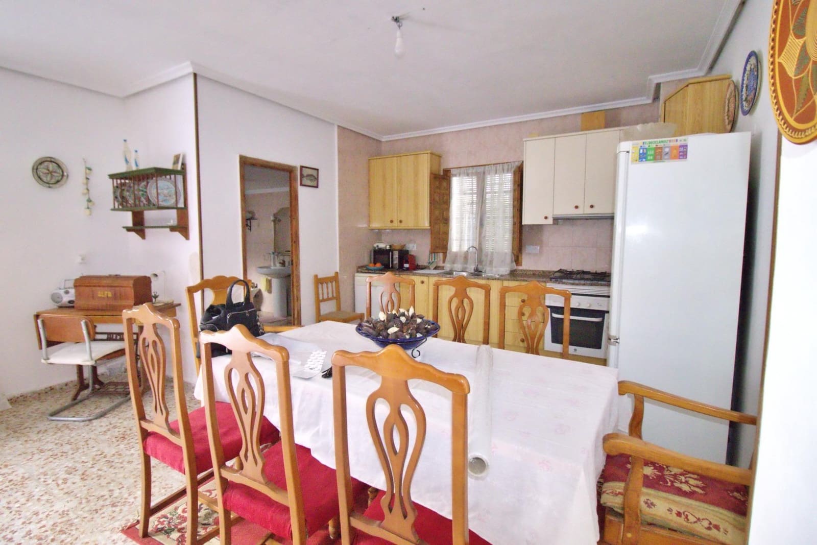 4 slaapkamer Villa te koop in Elche / Elx met garage - € 300.000 (Ref: 9677497)