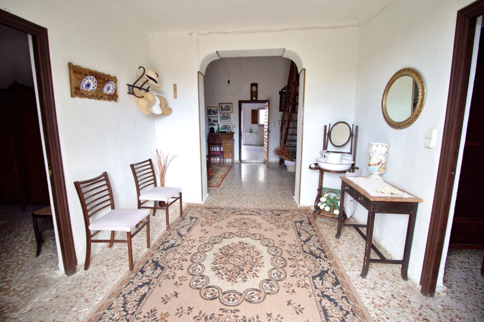 4 slaapkamer Villa te koop in Elche / Elx met garage - € 300.000 (Ref: 9677497)