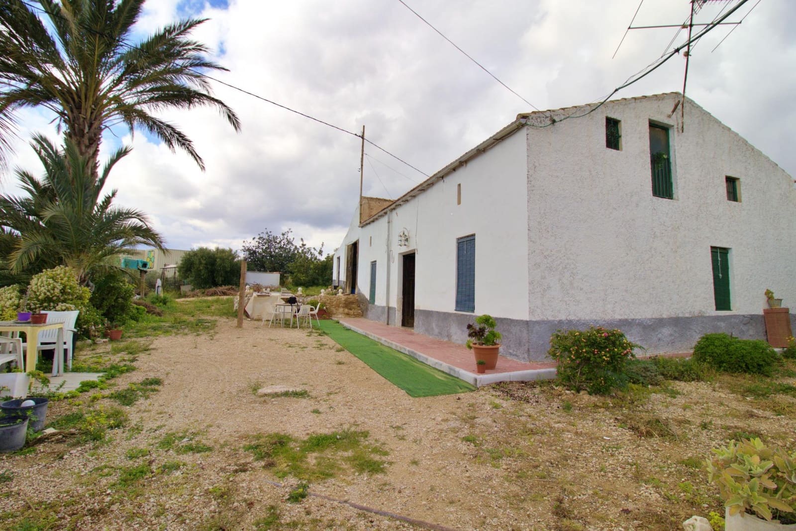 4 slaapkamer Villa te koop in Elche / Elx met garage - € 300.000 (Ref: 9677497)