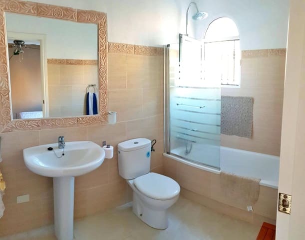 5 soveværelse Rækkehus til salg i Algorfa med swimmingpool garage - € 295.000 (Ref: 9701627)