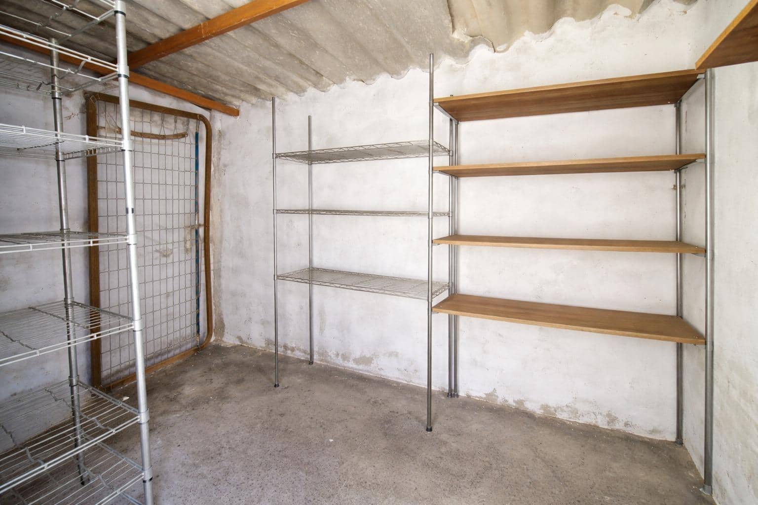 2 bedroom Finca/Country House for sale in Las Bayas with garage - € 180,000 (Ref: 9726641)