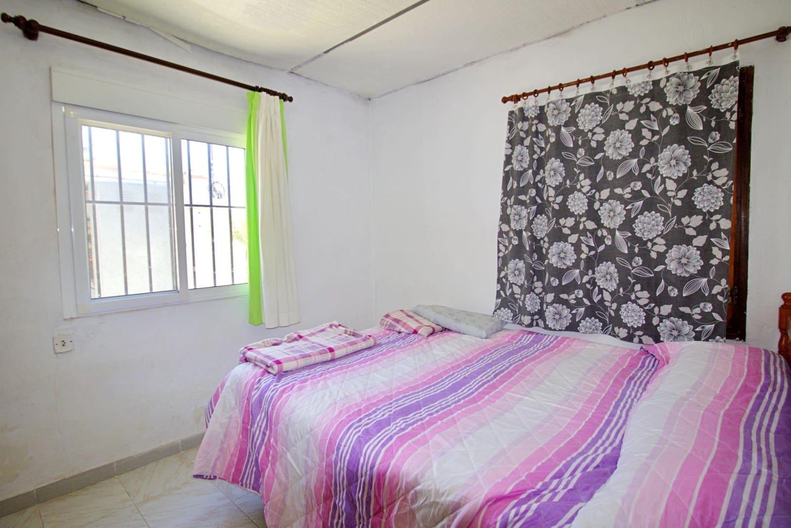 2 bedroom Finca/Country House for sale in Las Bayas with garage - € 180,000 (Ref: 9726641)