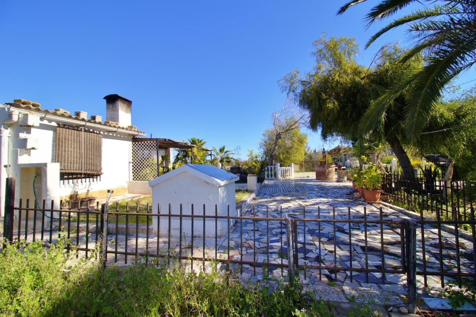 2 bedroom Finca/Country House for sale in Las Bayas with garage - € 180,000 (Ref: 9726641)