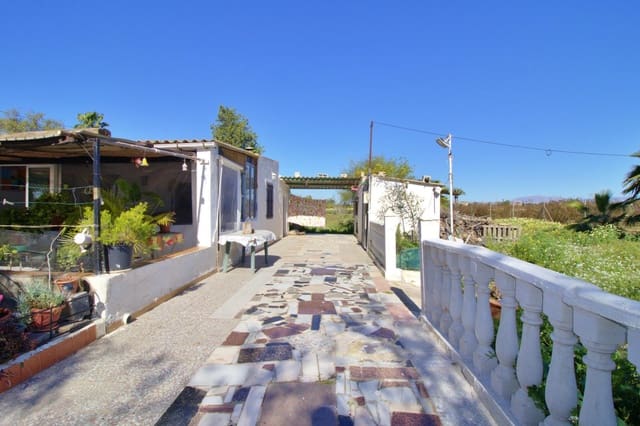 2 bedroom Finca/Country House for sale in Las Bayas, Elche / Elx with garage - € 169,000 (Ref: 9726641)