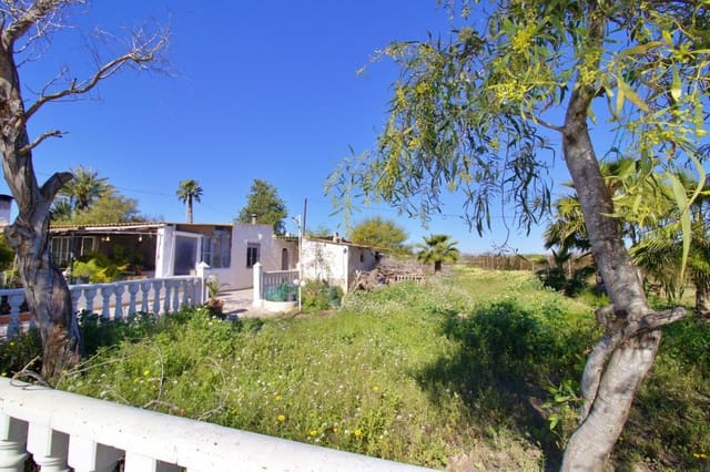 2 bedroom Finca/Country House for sale in Las Bayas, Elche / Elx with garage - € 169,000 (Ref: 9726641)