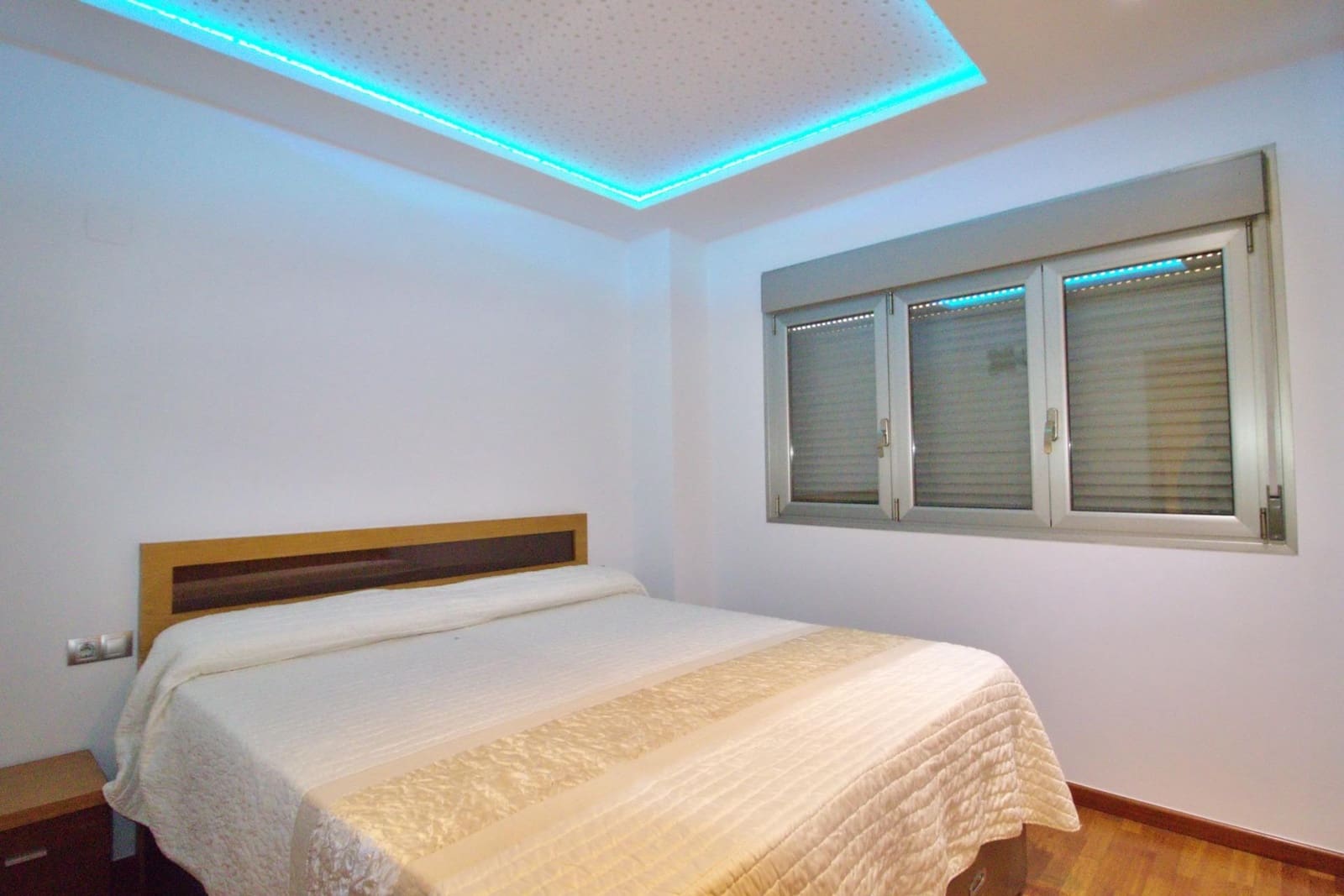 3 bedroom Flat for sale in Elche / Elx with garage - € 275,000 (Ref: 9732118)