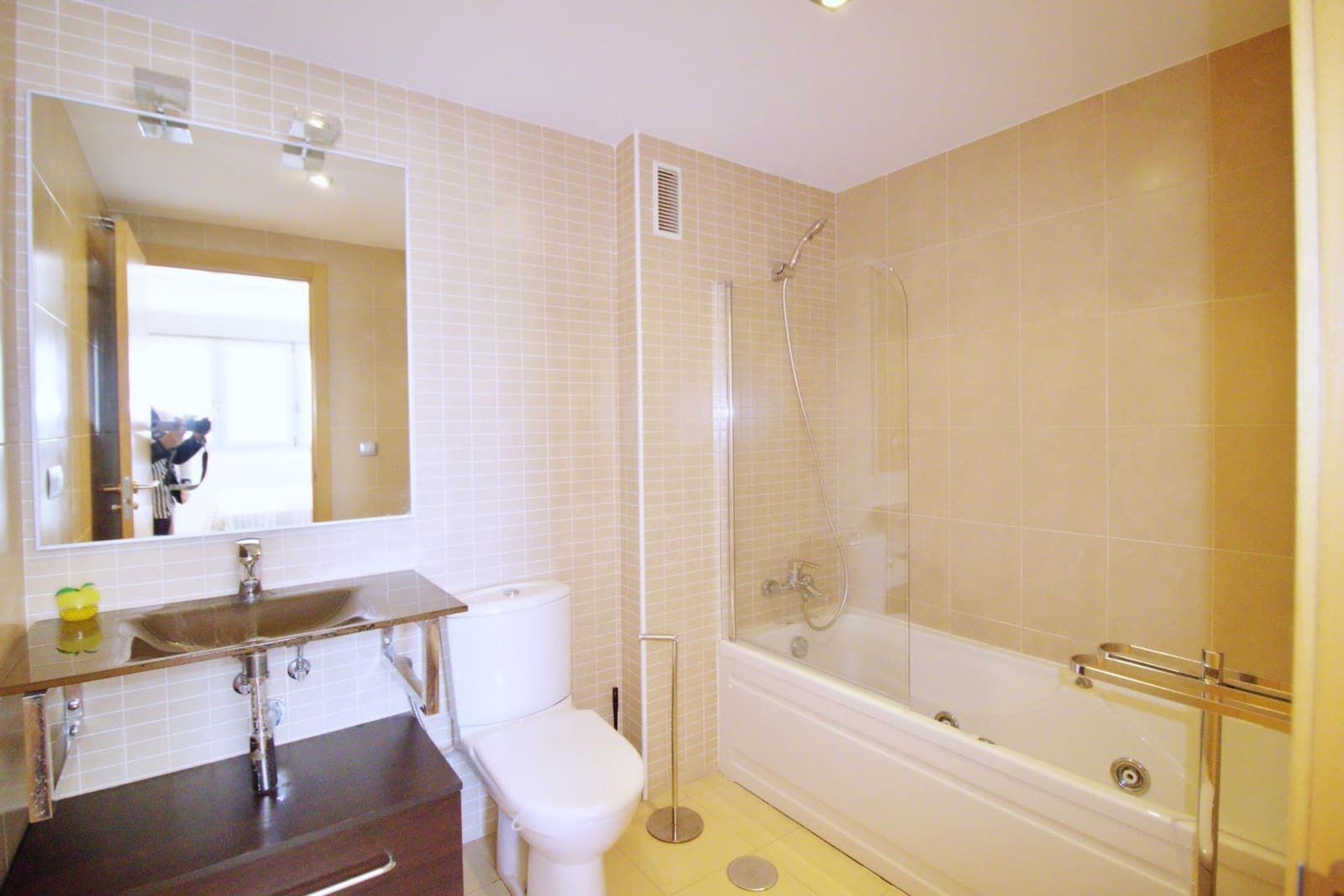 3 bedroom Flat for sale in Elche / Elx with garage - € 275,000 (Ref: 9732118)