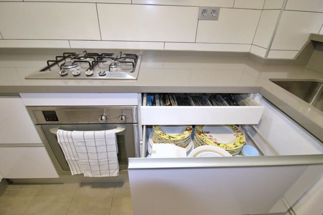 3 bedroom Flat for sale in Elche / Elx - € 155,000 (Ref: 9732119)