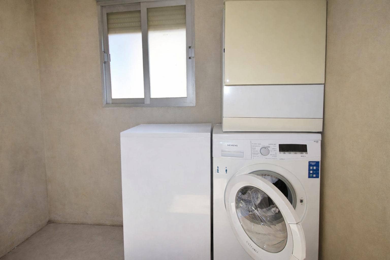 3 bedroom Flat for sale in Elche / Elx - € 155,000 (Ref: 9732119)