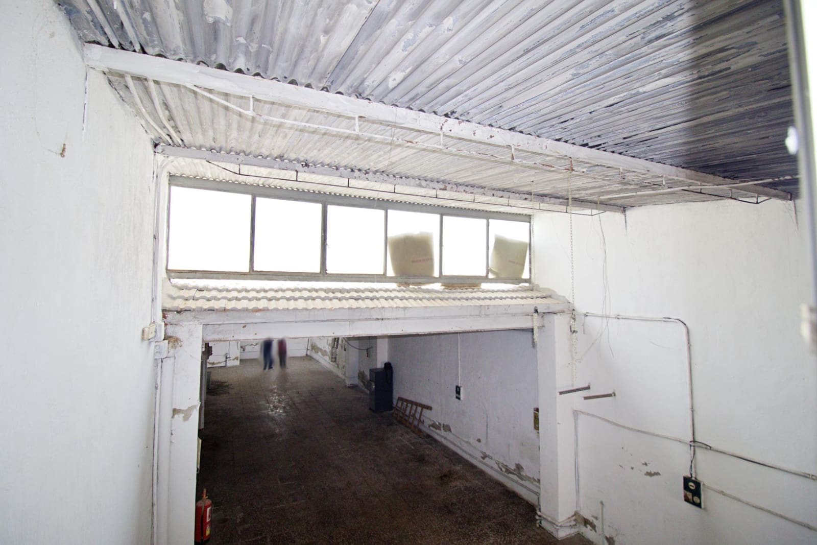 1 slaapkamer Bedrijf te koop in Elche / Elx - € 100.000 (Ref: 9773061)