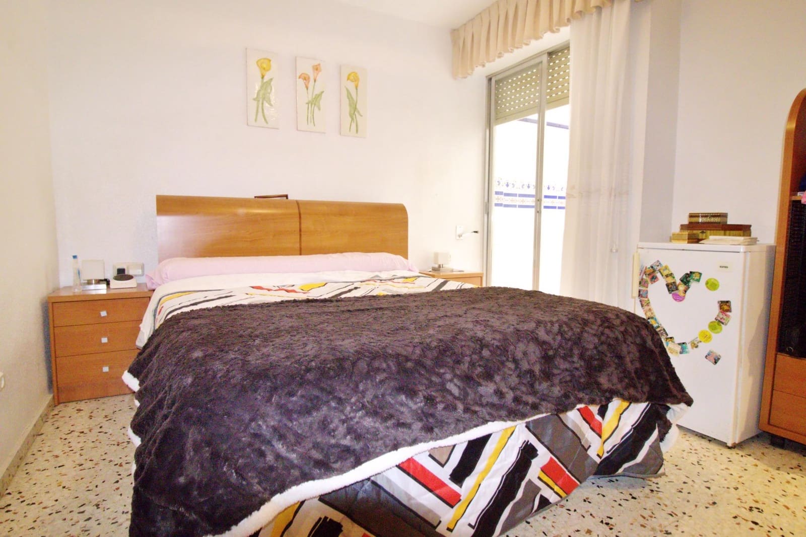 3 soveværelse Lejlighed til salg i Alicante by - € 250.000 (Ref: 9799253)