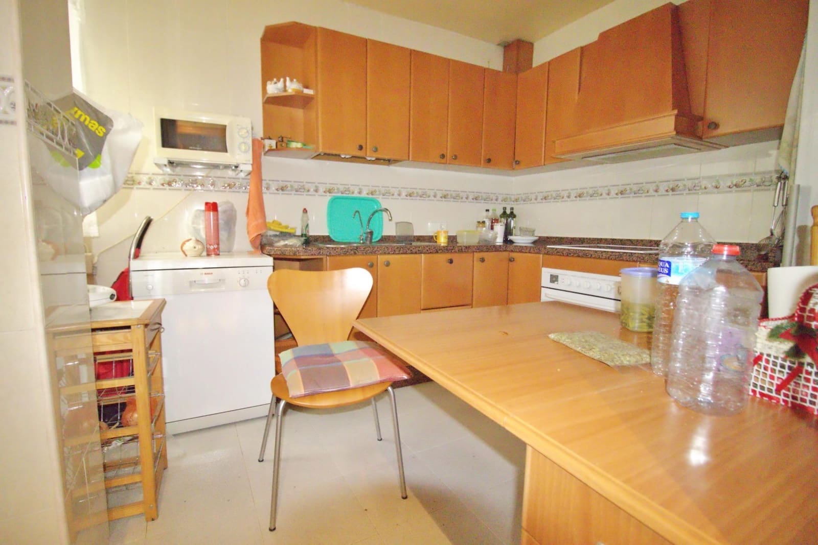 3 soveværelse Lejlighed til salg i Alicante by - € 250.000 (Ref: 9799253)