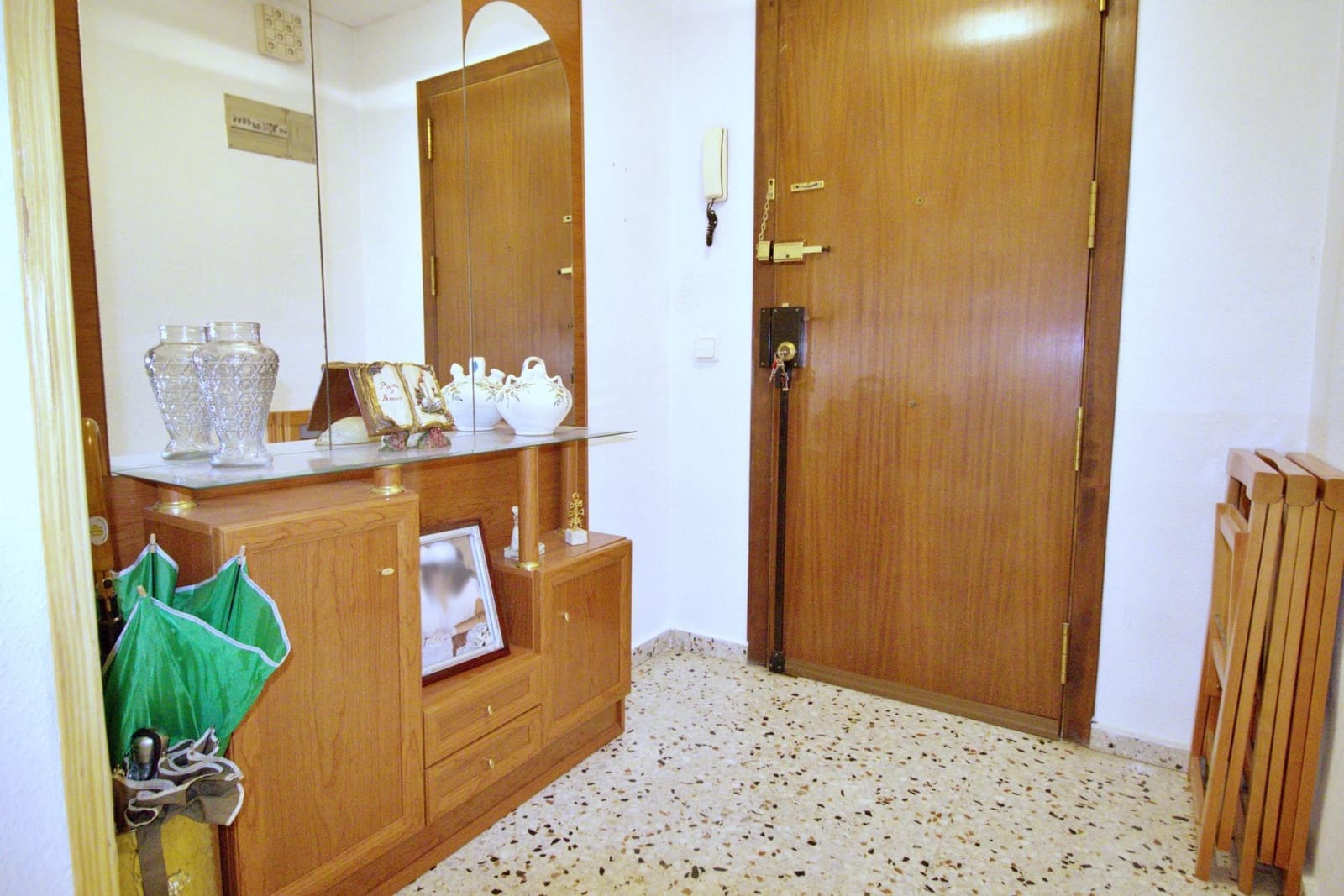 3 soveværelse Lejlighed til salg i Alicante by - € 250.000 (Ref: 9799253)