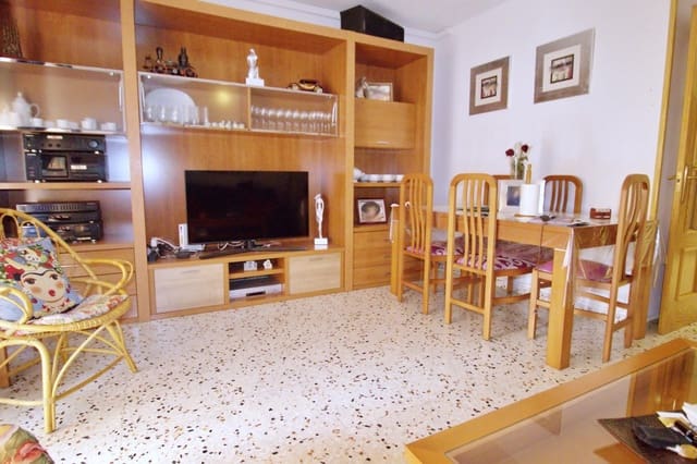 3 bedroom Flat for sale in Benalúa, Alicante / Alacant city - € 240,000 (Ref: 9799253)