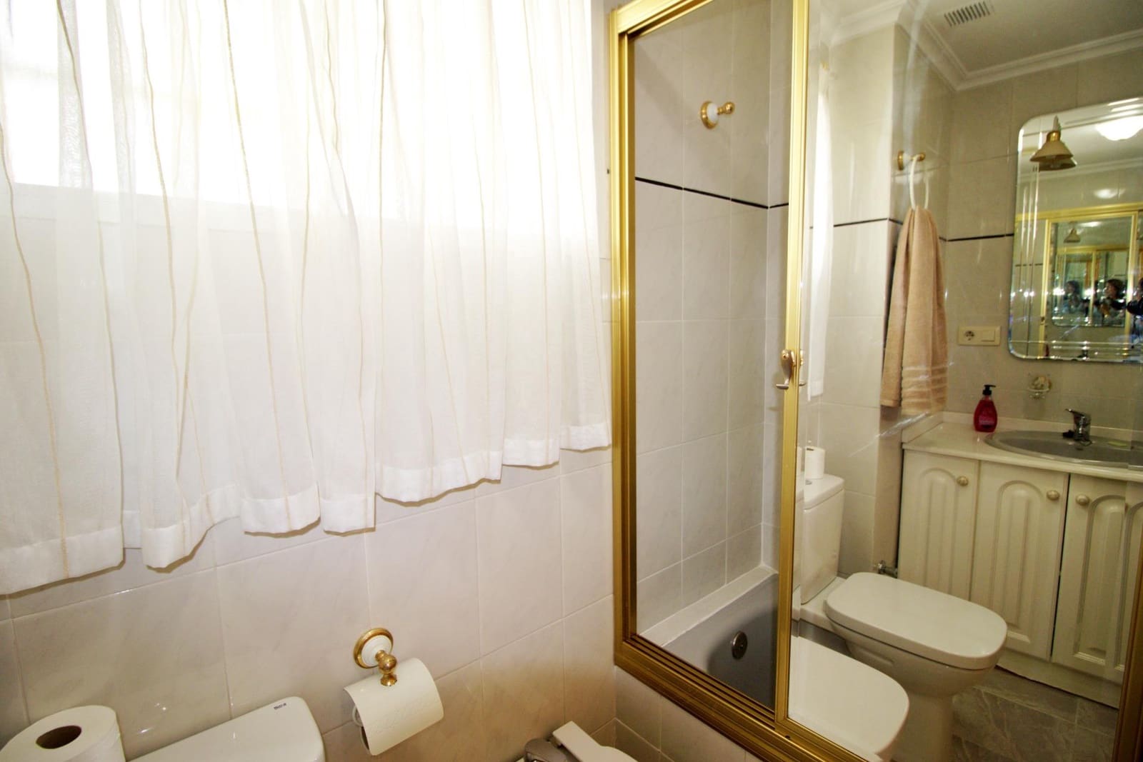 2 slaapkamer Flat te huur in Elche / Elx - € 700 (Ref: 9807955)