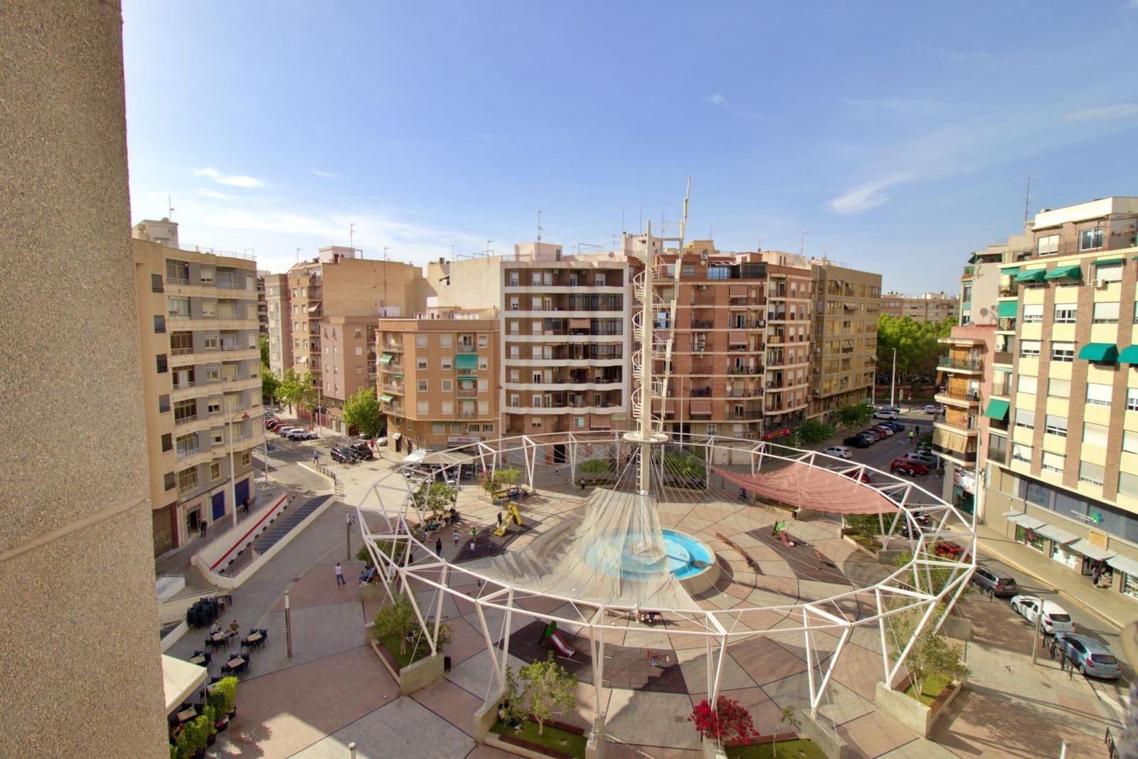 2 slaapkamer Flat te huur in Elche / Elx - € 700 (Ref: 9807955)