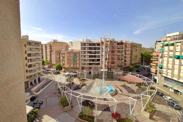 2 slaapkamer Flat te huur in Elche / Elx - € 700 (Ref: 9807955)