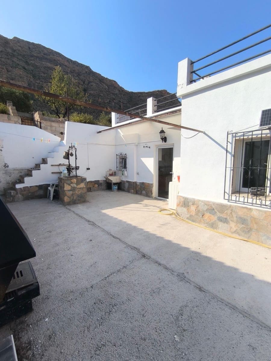 4 bedroom Villa for sale in Agost with pool garage - € 250,000 (Ref: 9807956)