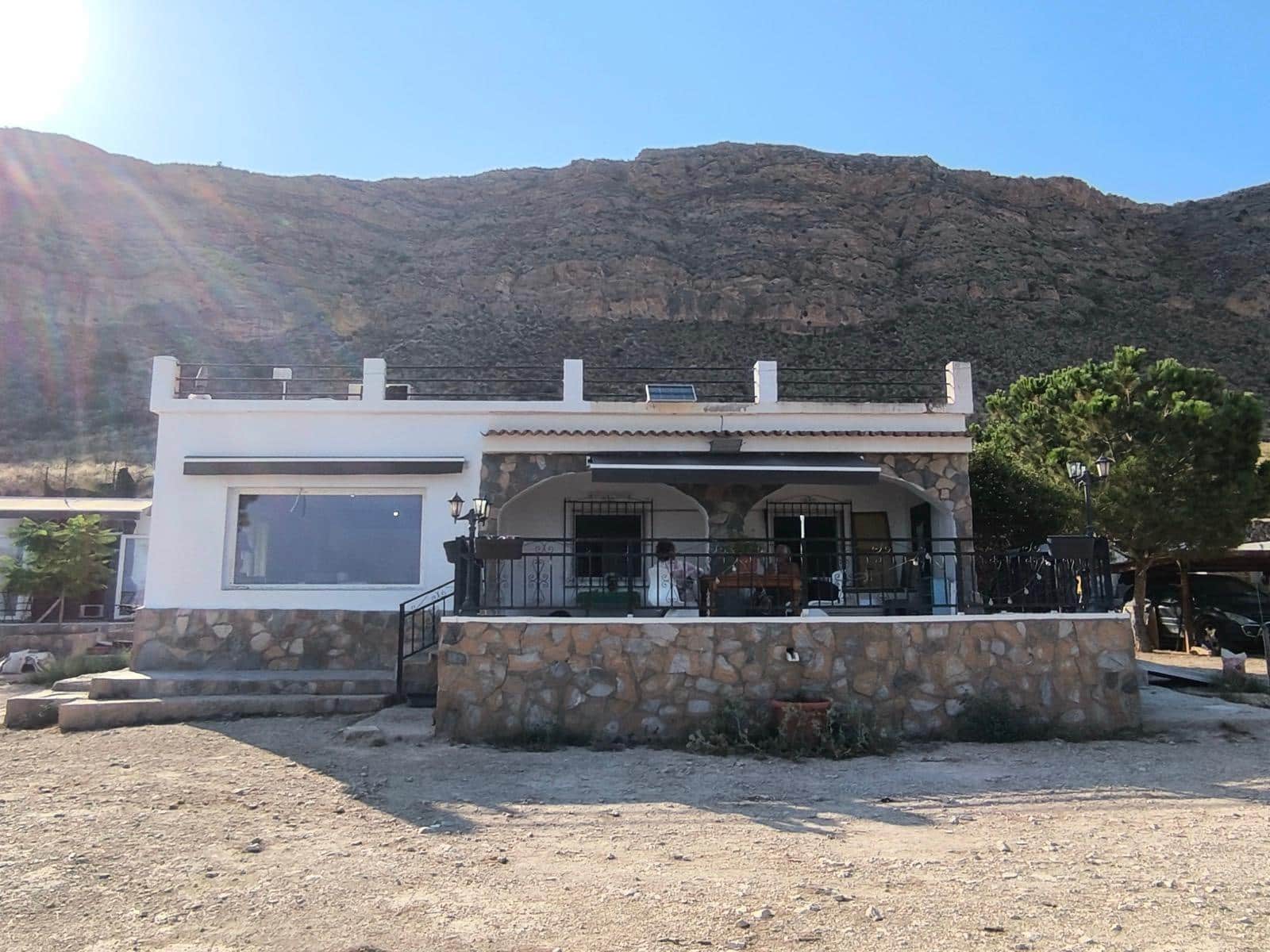 4 bedroom Villa for sale in Agost with pool garage - € 250,000 (Ref: 9807956)