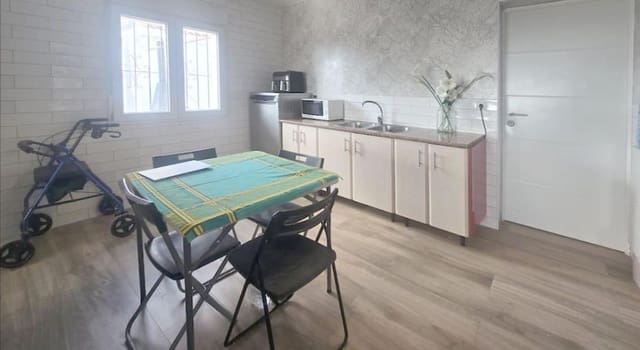 4 soveværelse Villa til salg i Agost med swimmingpool garage - € 250.000 (Ref: 9807956)