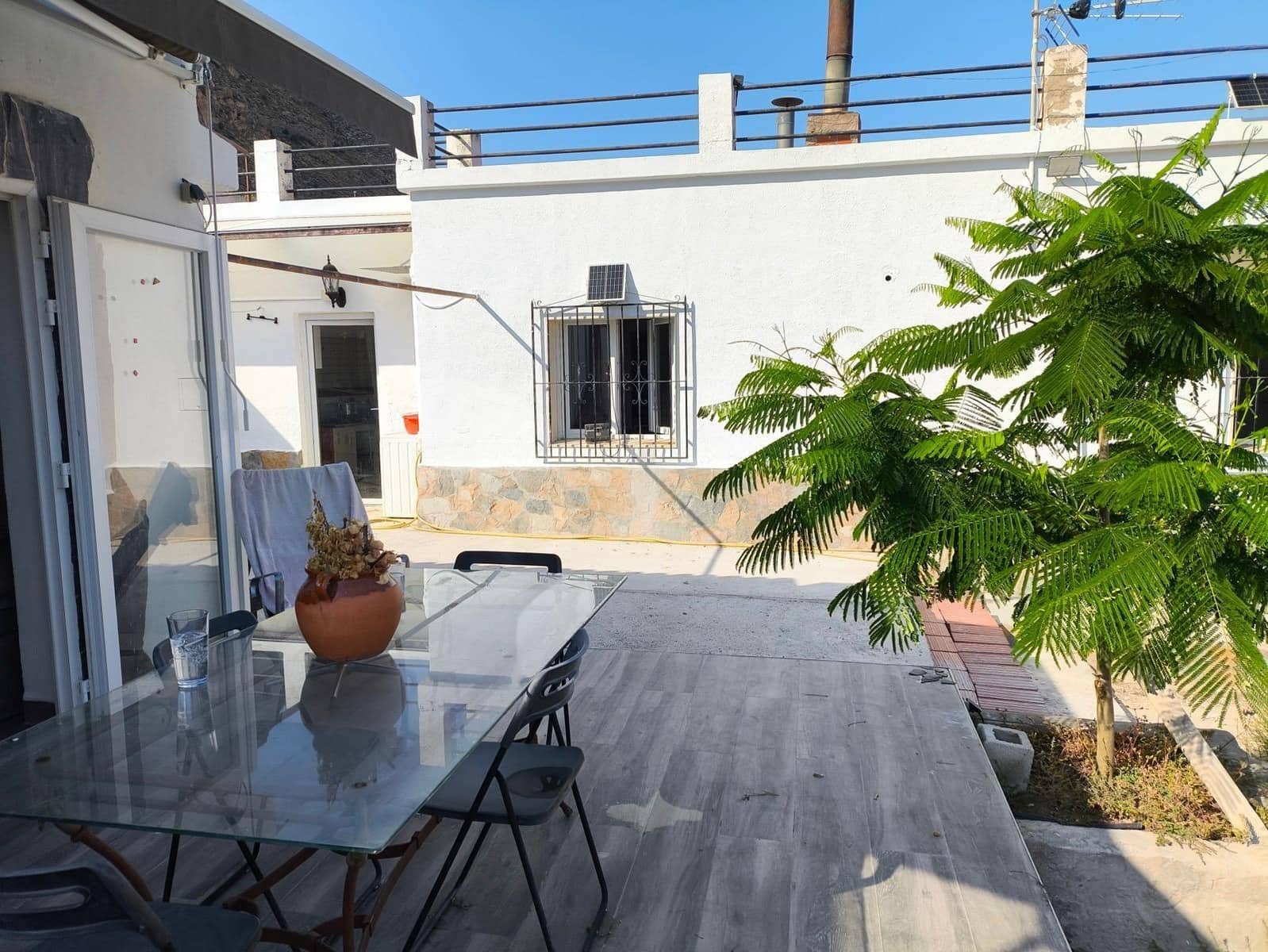 4 bedroom Villa for sale in Agost with pool garage - € 250,000 (Ref: 9807956)
