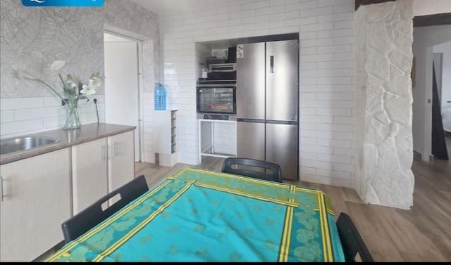 4 soveværelse Villa til salg i Agost med swimmingpool garage - € 250.000 (Ref: 9807956)