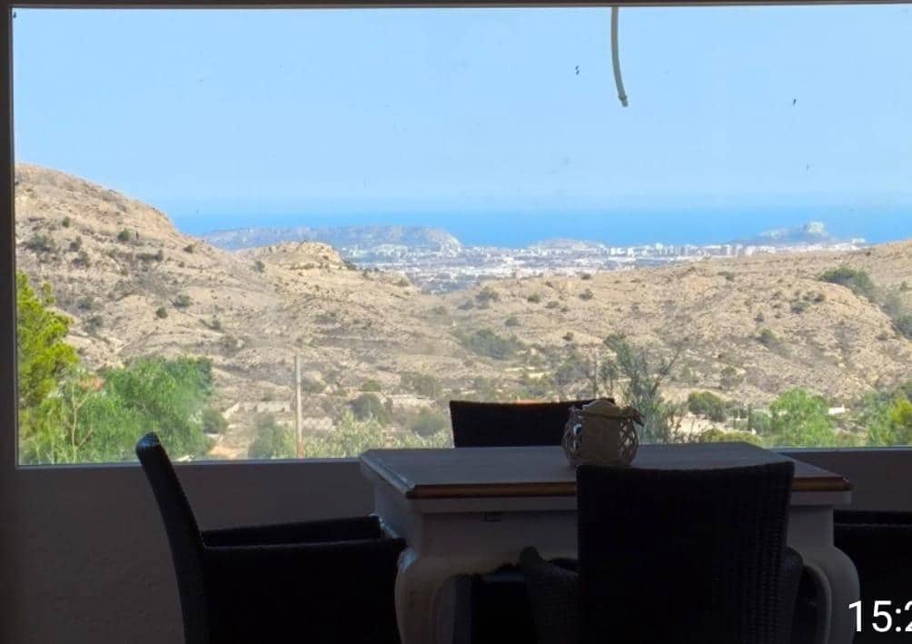 4 bedroom Villa for sale in Agost with pool garage - € 250,000 (Ref: 9807956)