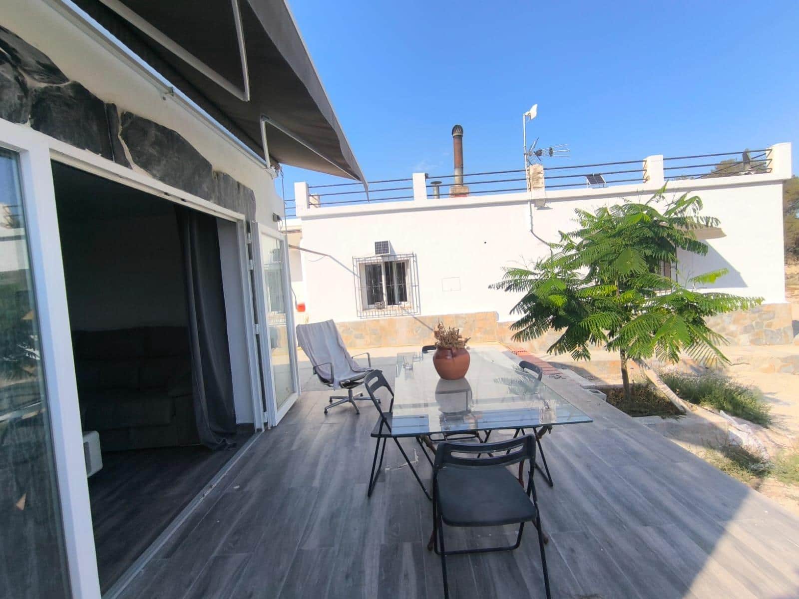 4 bedroom Villa for sale in Agost with pool garage - € 250,000 (Ref: 9807956)