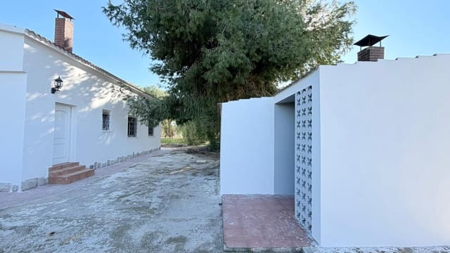 Chalet de 3 habitaciones en Torrellano, Elche / Elx en venta - 290.000 € (Ref: 9815847)