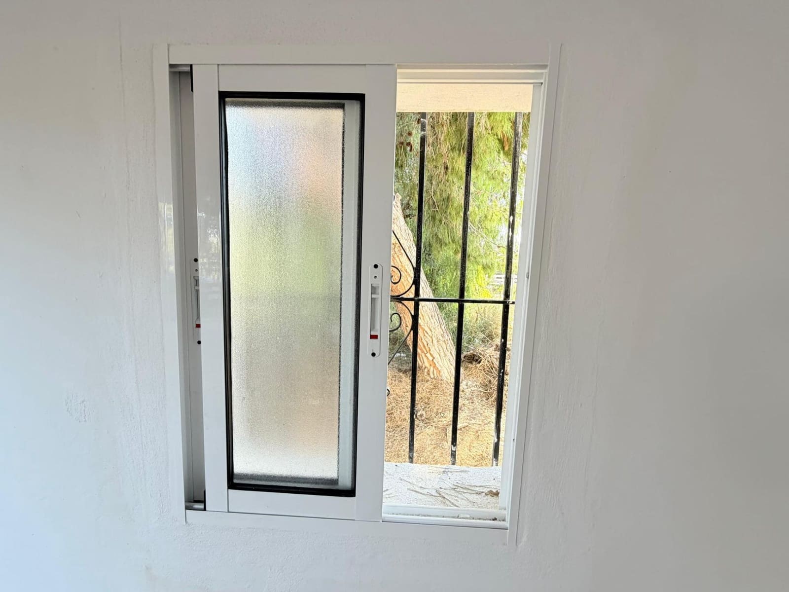 Chalet de 3 habitaciones en Torrellano en venta - 290.000 € (Ref: 9815847)