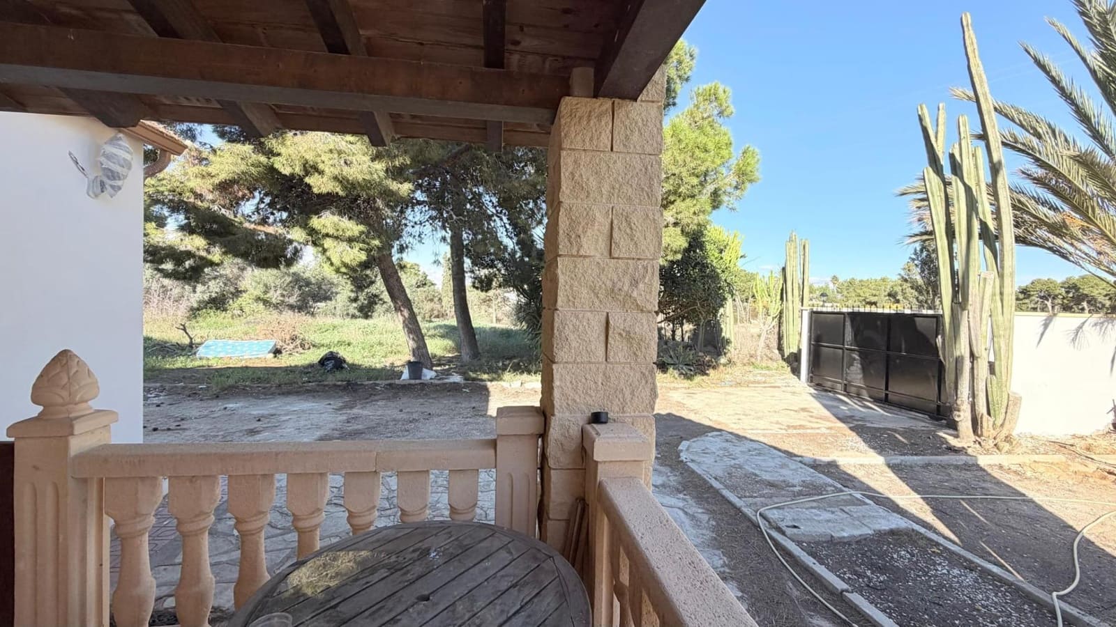 Chalet de 3 habitaciones en Torrellano en venta - 290.000 € (Ref: 9815847)
