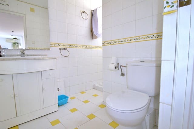 3 quarto Penthouse para arrendar em Altabix, Elche / Elx - 900 € (Ref: 9825254)