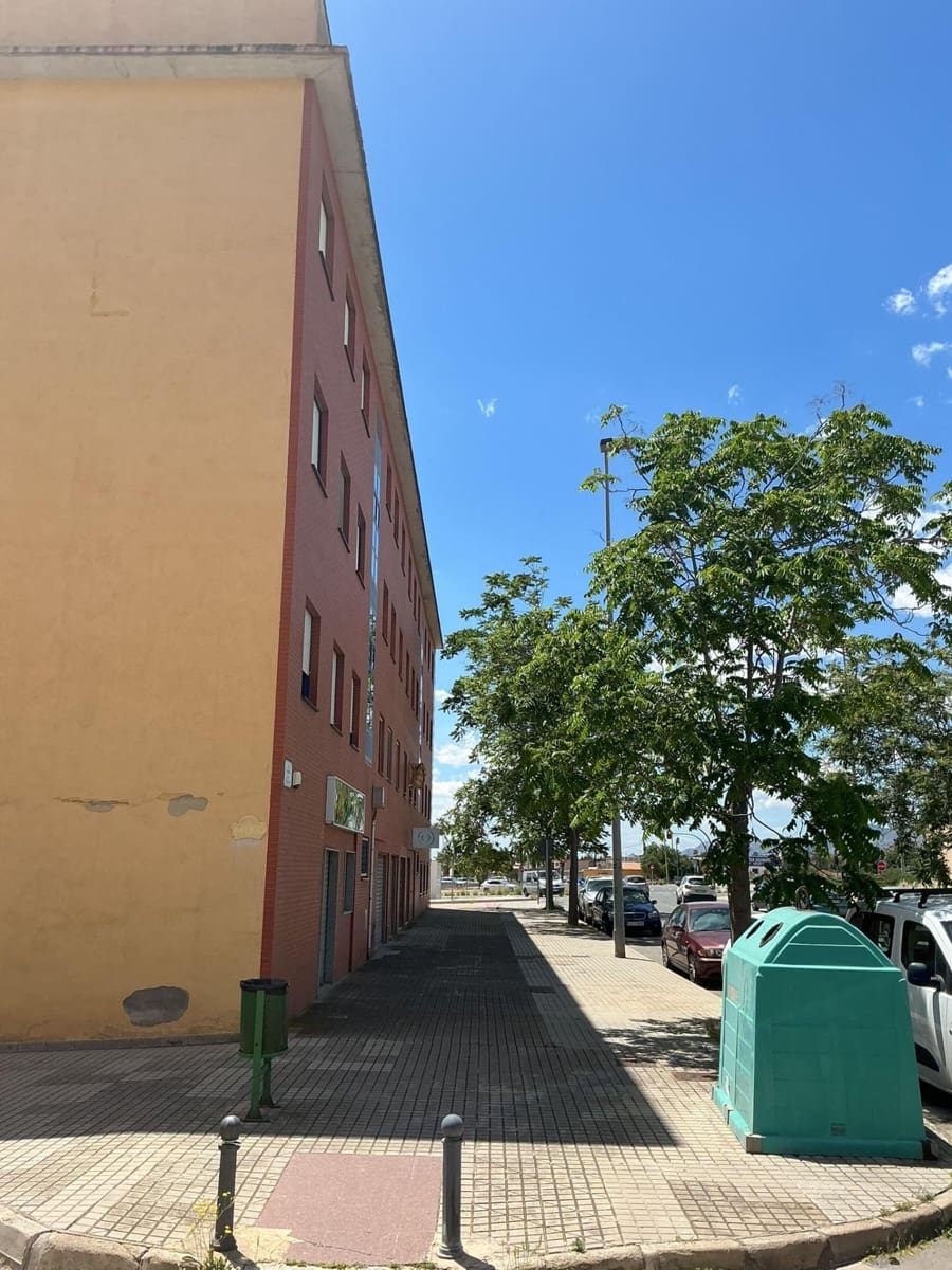 3 sovrum Lägenhet till salu i Elche / Elx - 142 000 € (Ref: 9868595)