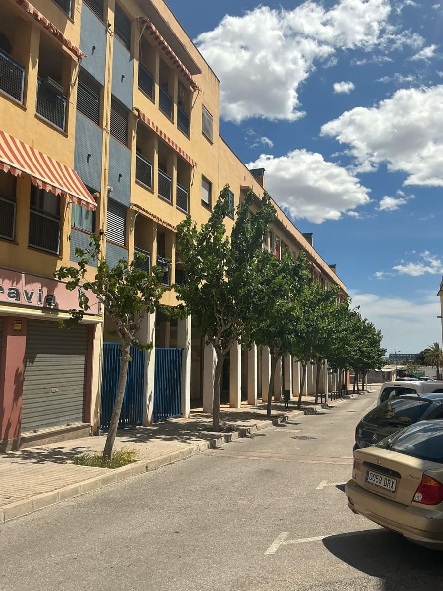 3 sovrum Lägenhet till salu i Elche / Elx - 142 000 € (Ref: 9868595)