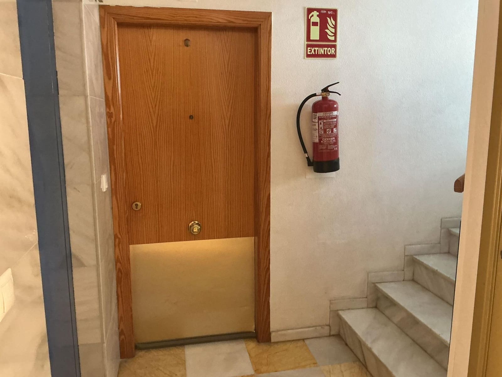 3 sovrum Lägenhet till salu i Elche / Elx - 142 000 € (Ref: 9868595)
