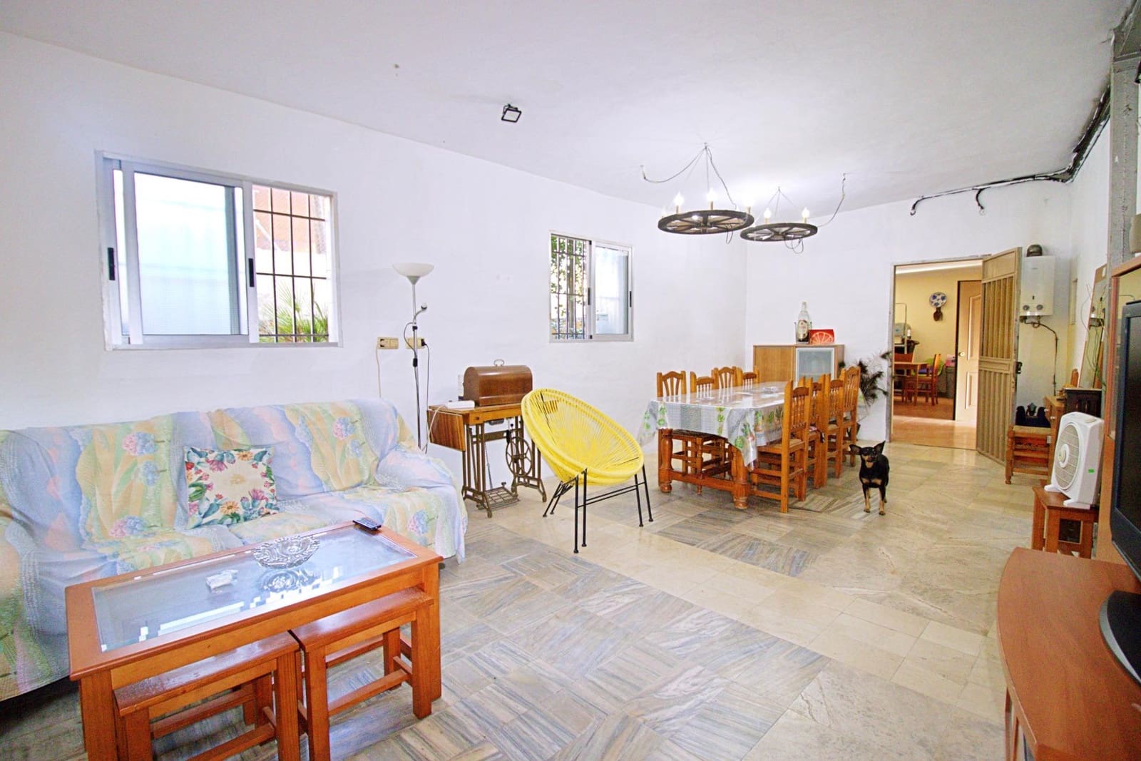 6 sypialnia Willa na sprzedaż w Elche / Elx z basenem garażem - 480 000 € (Ref: 9868596)