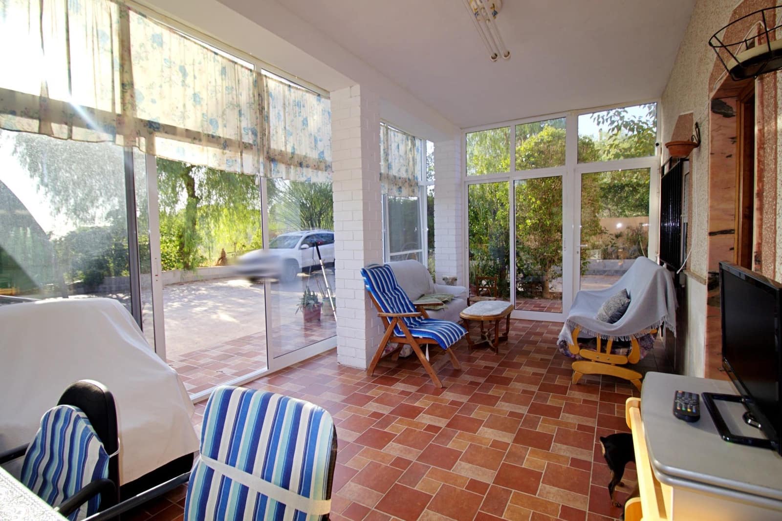 6 sypialnia Willa na sprzedaż w Elche / Elx z basenem garażem - 480 000 € (Ref: 9868596)