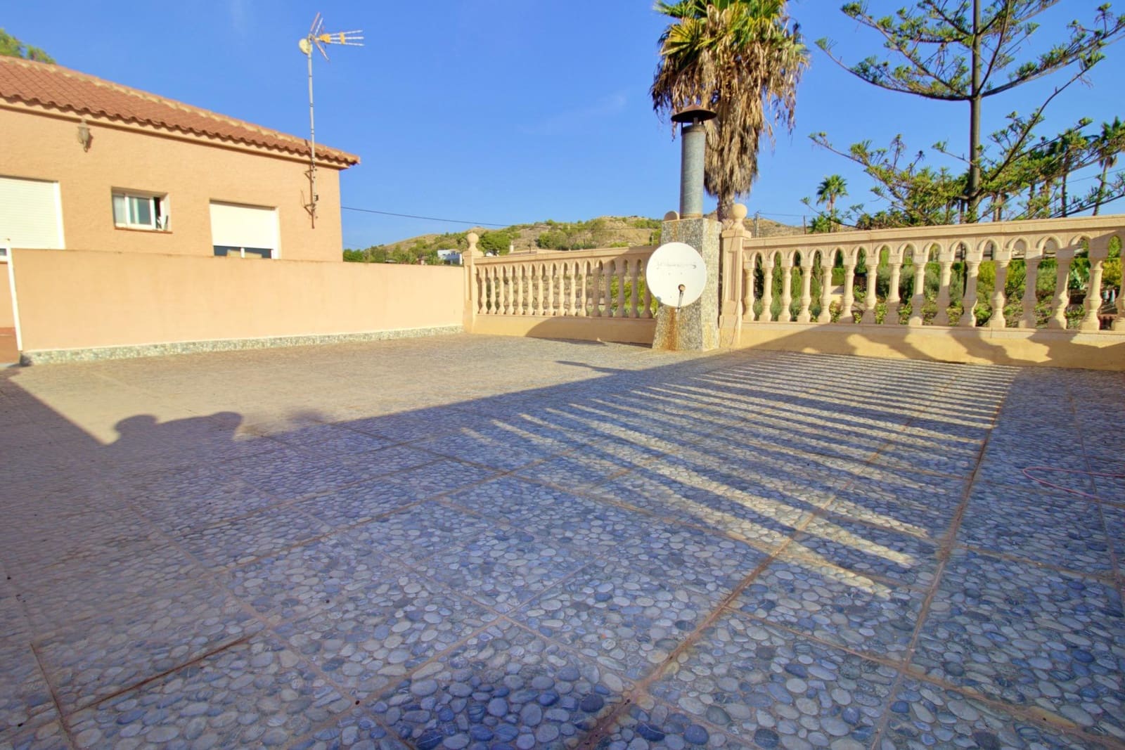 6 sypialnia Willa na sprzedaż w Elche / Elx z basenem garażem - 480 000 € (Ref: 9868596)
