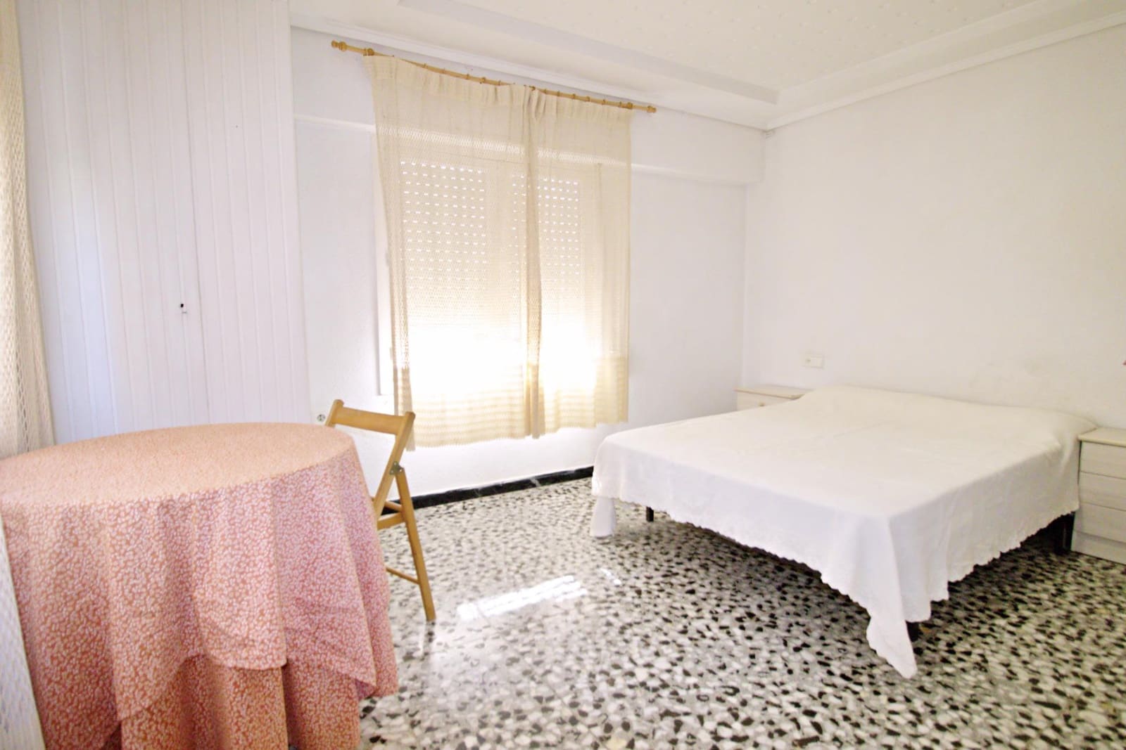 4 sypialnia Mieszkanie na sprzedaż w Elche / Elx - 133 000 € (Ref: 9884808)