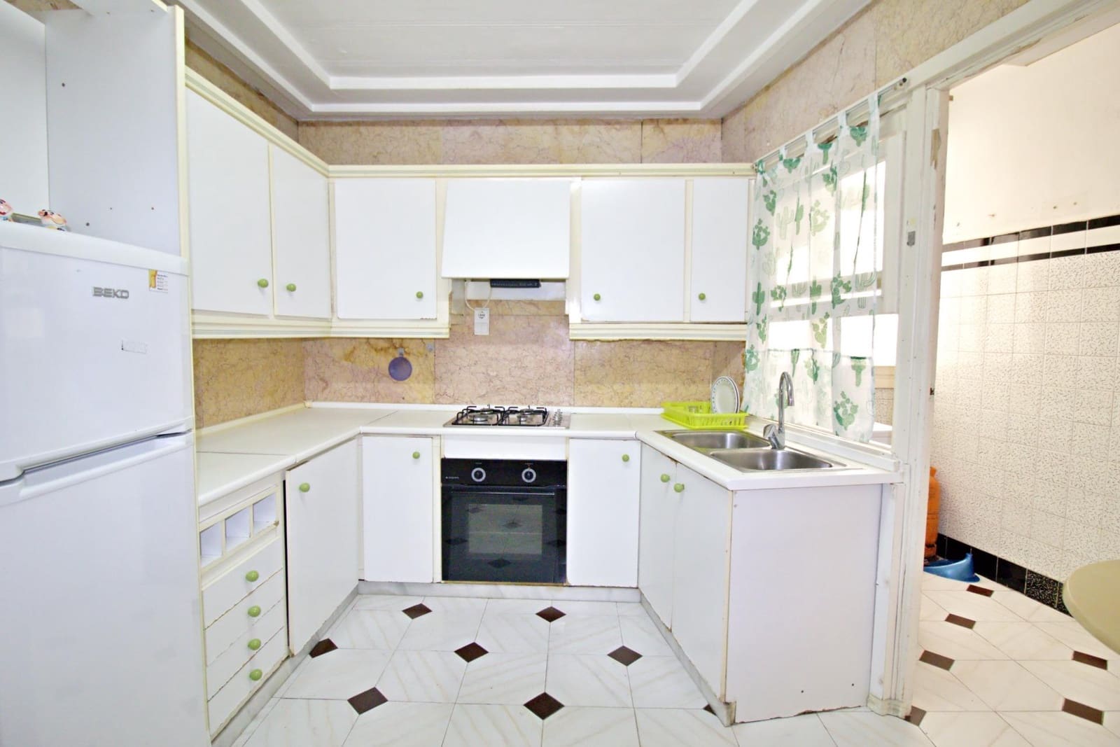 4 sypialnia Mieszkanie na sprzedaż w Elche / Elx - 133 000 € (Ref: 9884808)
