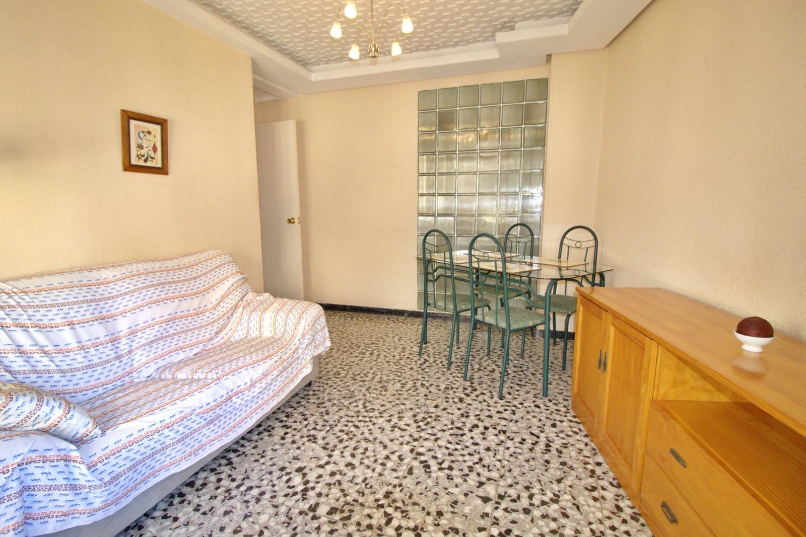 4 sypialnia Mieszkanie na sprzedaż w Elche / Elx - 133 000 € (Ref: 9884808)