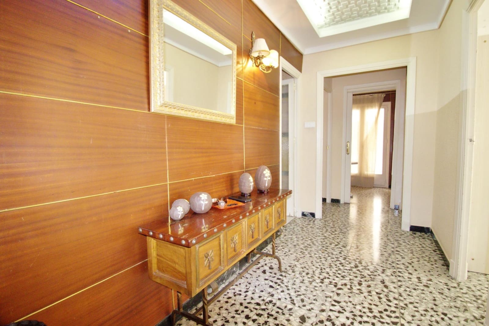 4 sypialnia Mieszkanie na sprzedaż w Elche / Elx - 133 000 € (Ref: 9884808)