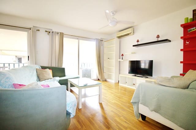 Piso de 4 habitaciones en Elche / Elx en venta - 130.000 € (Ref: 9896345)
