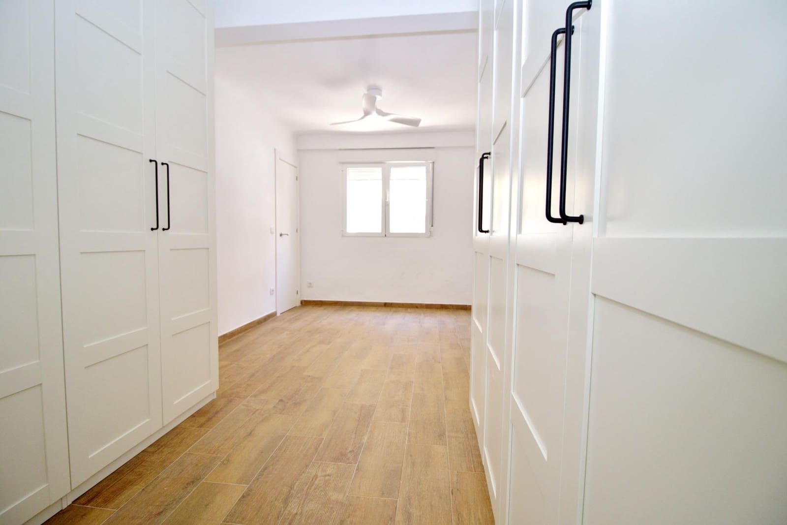 Apartamento de 1 habitación en Elche / Elx en venta - 143.000 € (Ref: 9898693)