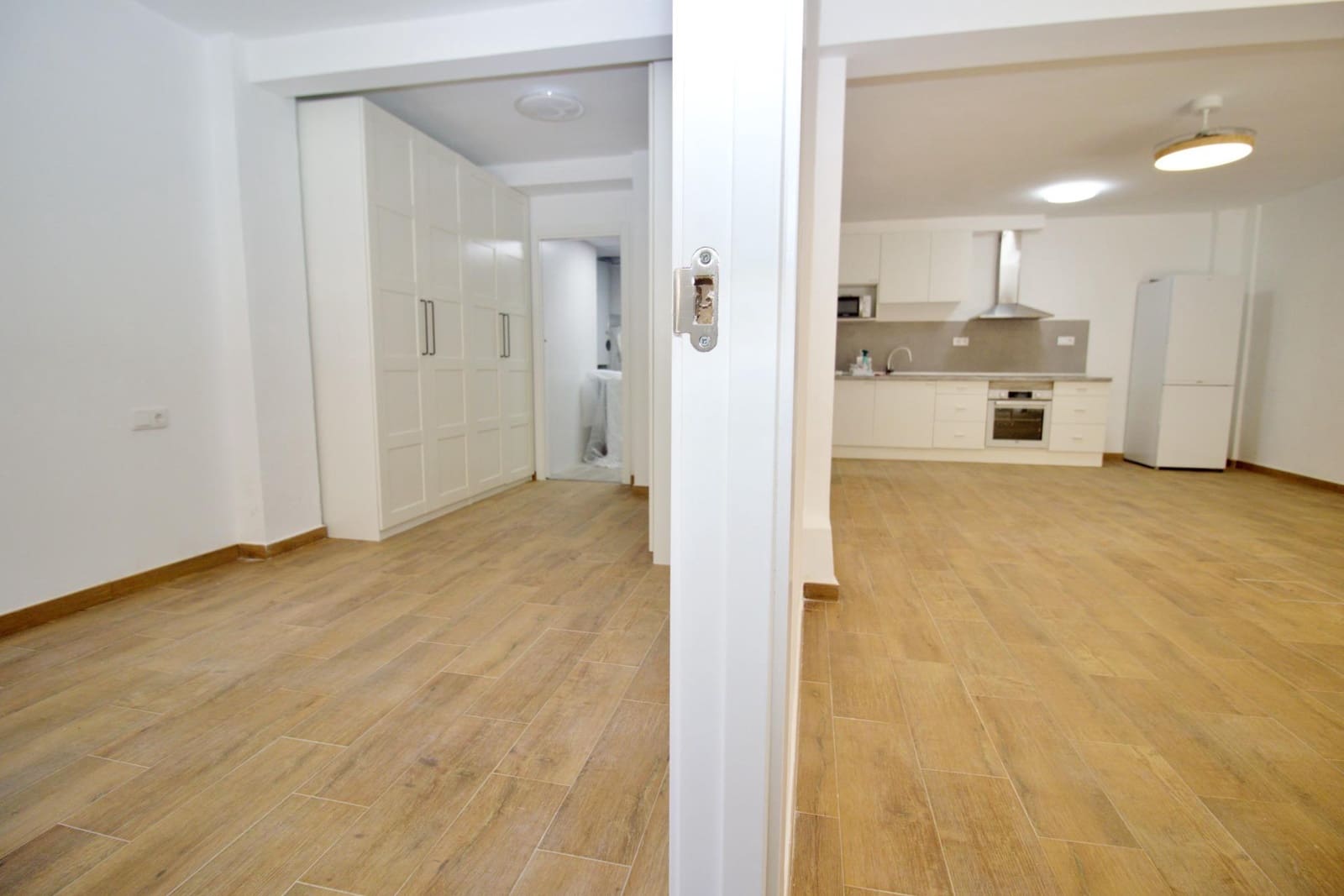 Apartamento de 1 habitación en Elche / Elx en venta - 143.000 € (Ref: 9898693)